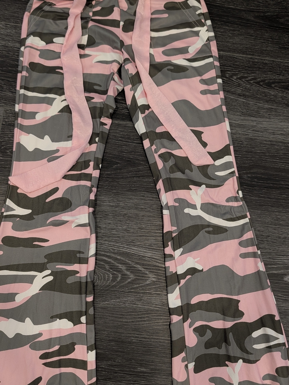 Women Pink Camo Jogger Bottoms